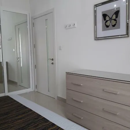 Bright Stylish Appartement