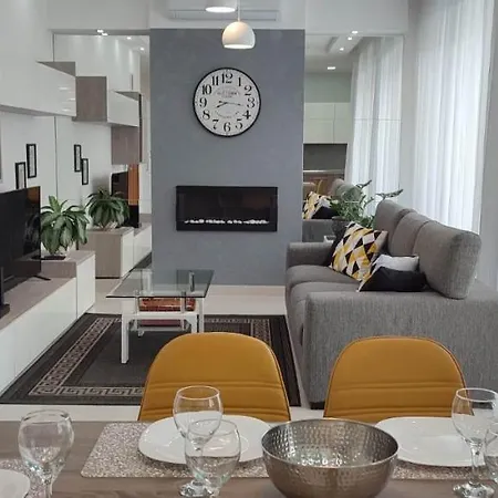 Apartment Bright Stylish Victoria