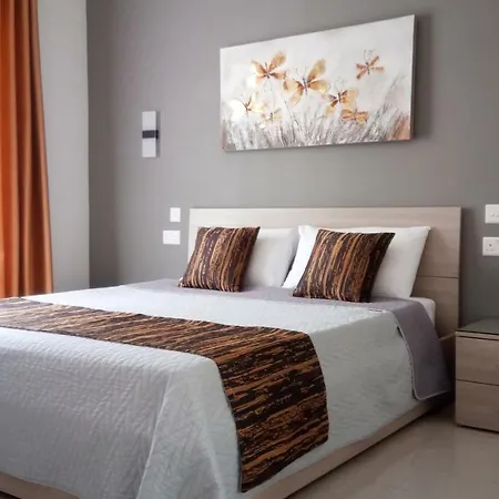 Bright Stylish * Victoria