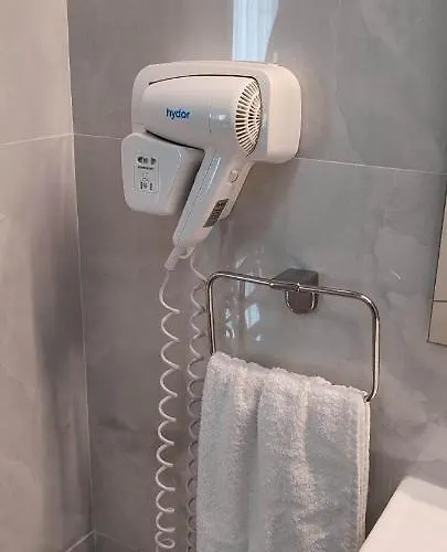 Bright Stylish Victoria