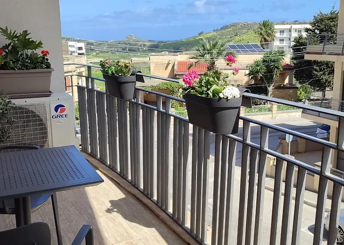 Bright Stylish Apartament Victoria